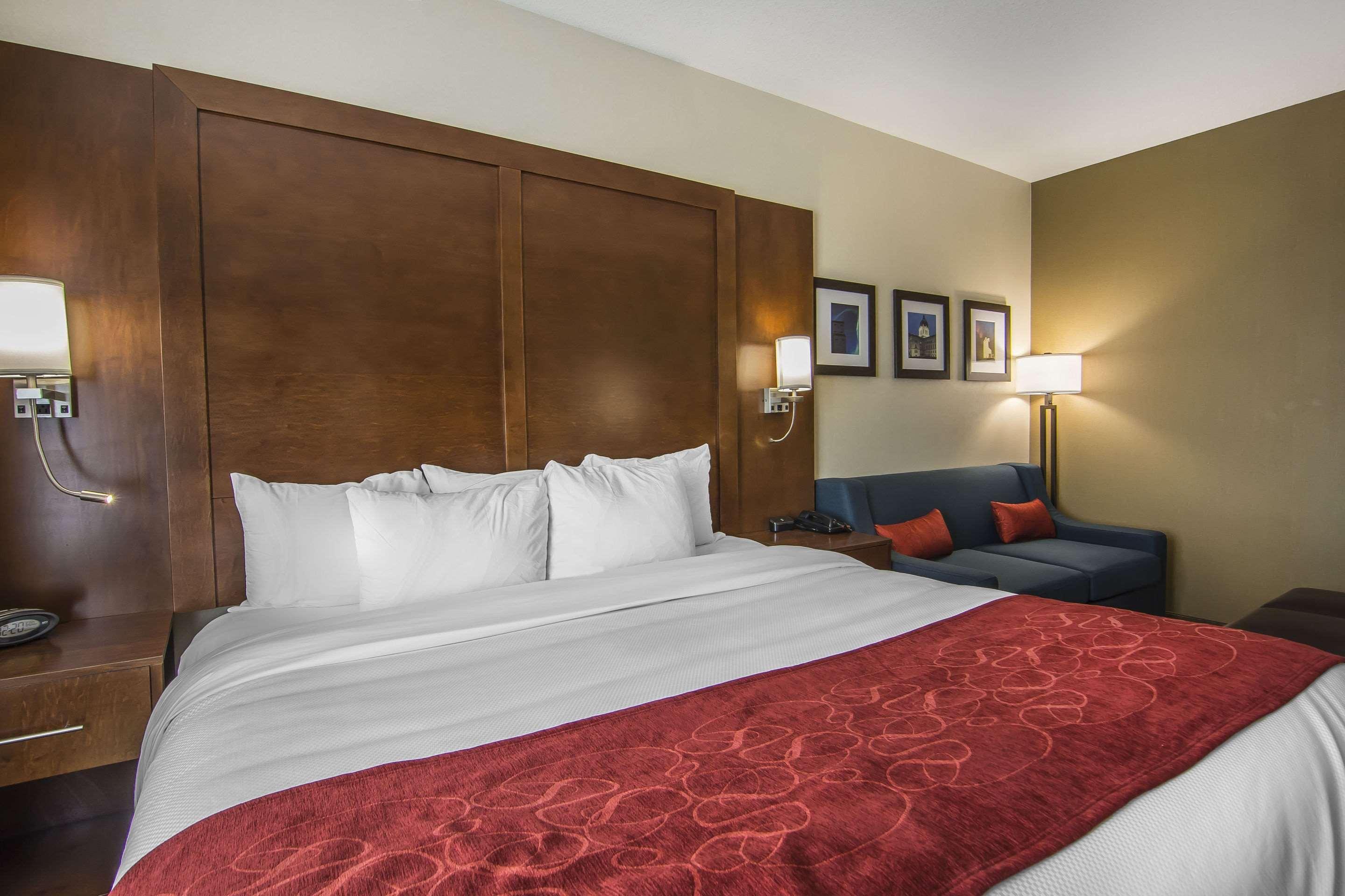 Comfort Suites Regina Exteriér fotografie
