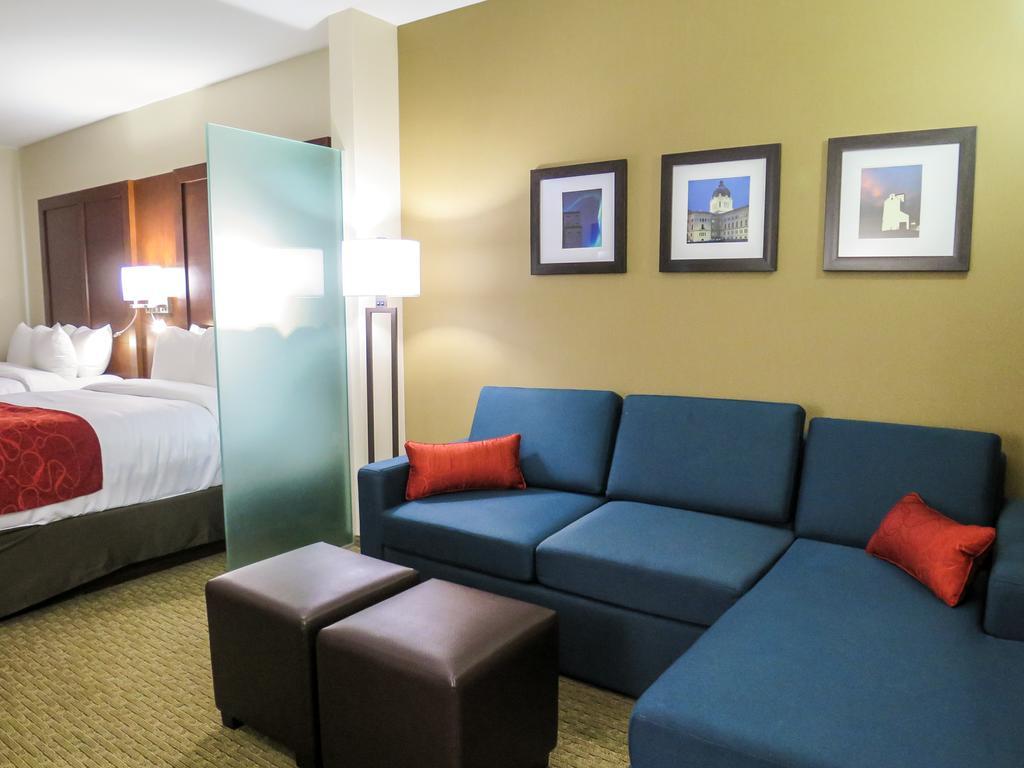 Comfort Suites Regina Exteriér fotografie